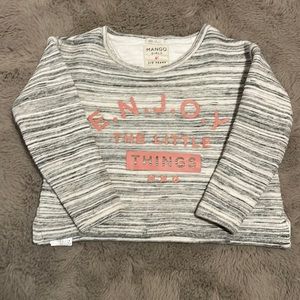 3 for $20 Lightly used Mango Girls Sweatshirt size 5/6years